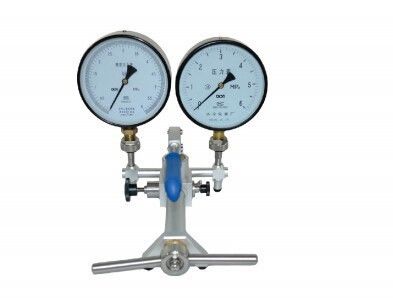 2.7kg HS703 Pompa a pressione pneumatica portatile -0,95-60 bar Range Leggera Portatile