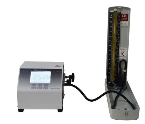 Calibratore elettronico per lo sfigmomanometro La soluzione definitiva per misure precise