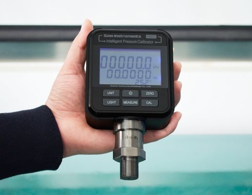 Calibratore di pressione intelligente HS602 accurato e semplice per applicazioni su supporti liquidi