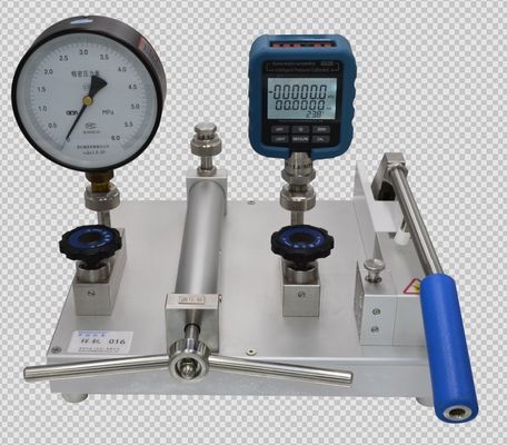 Calibrazione del manometro di precisione con comparatore pneumatico portatile HS721 e potenza dell'aria