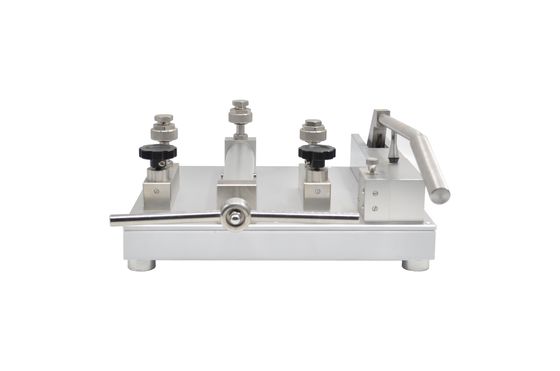 Calibrazione del manometro di precisione con comparatore pneumatico portatile HS721 e potenza dell'aria