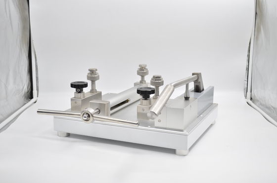 Calibrazione del manometro di precisione con comparatore pneumatico portatile HS721 e potenza dell'aria