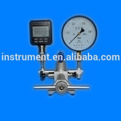 Pompa manuale pneumatica portatile per calibrazione a bassa pressione/vuoto - 0,95-60 bar