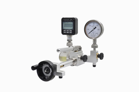 HS705 700bar Pompa portatile manuale di prova di pressione idraulica per letture accurate