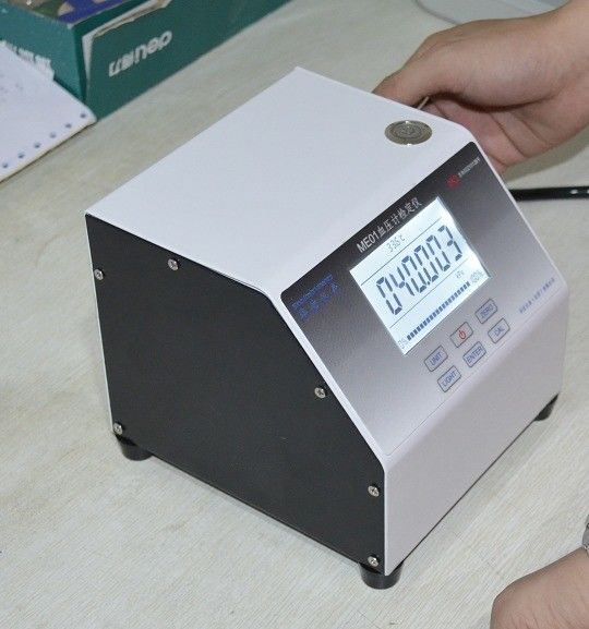ME01 Calibratore di manometro di mercurio intelligente 0-0,4 bar progettato per i requisiti OEM